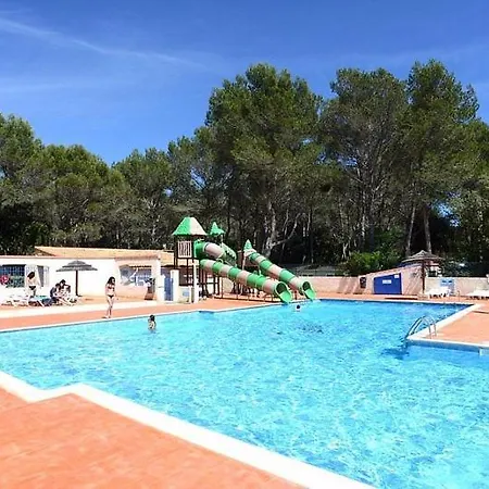Campsite Les Grands Pins Emplacement Numero 103 Le Castellet (Var)